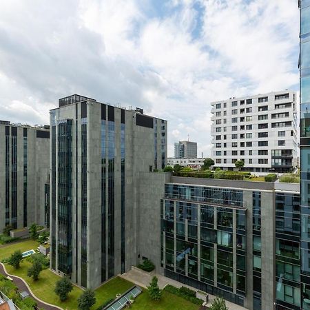 City Center Apartments Grzybowska With Parking By Noclegi Renters Warschau Exterior foto